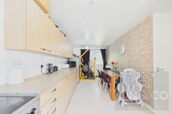 Lark Rise | Woodfields | NN3