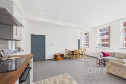 Artizan Road | Abington | NN1