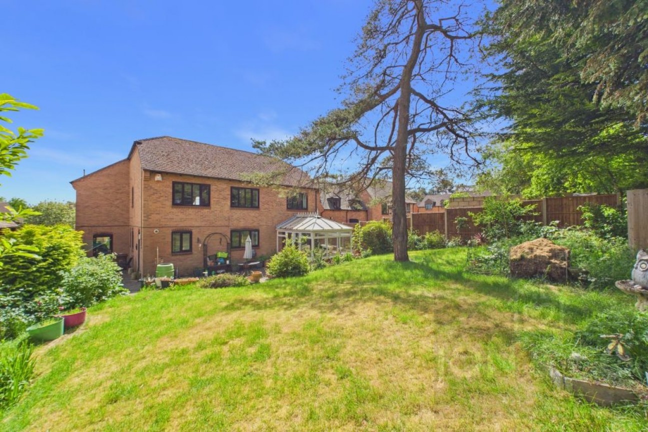 Cottage Gardens | Great Billing | NN3