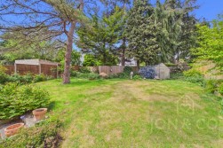 Cottage Gardens | Great Billing | NN3