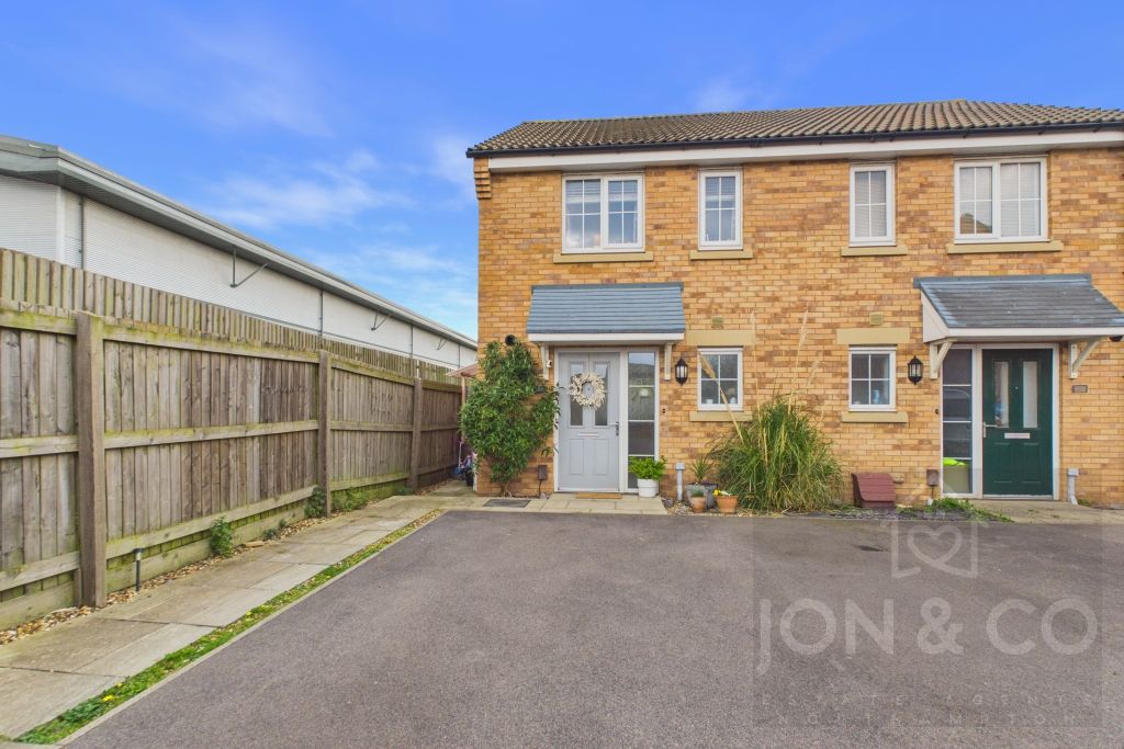 Damselfly Road | Pineham | NN4