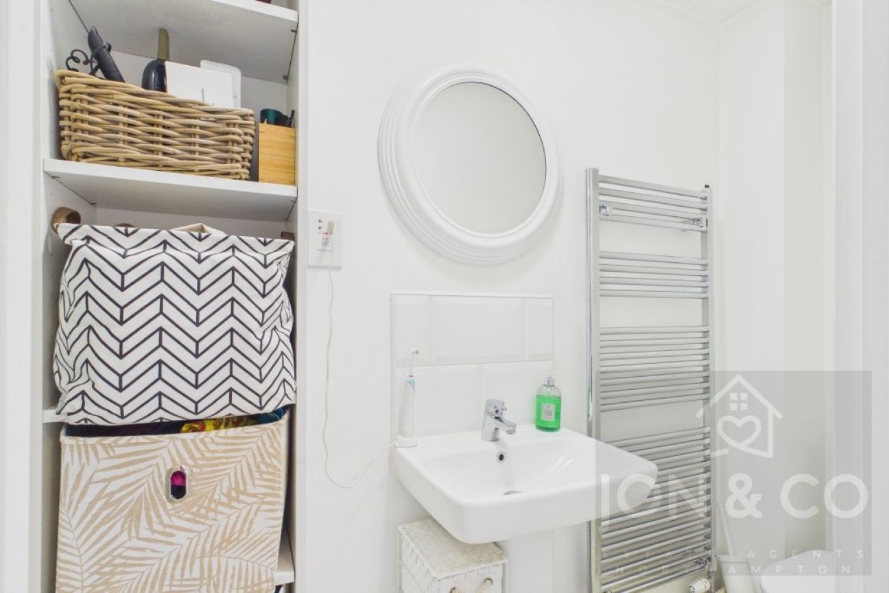 Damselfly Road | Pineham | NN4