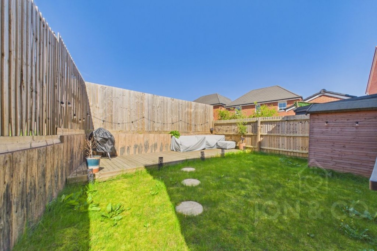Stratford Drive | Overstone Gate | NN6