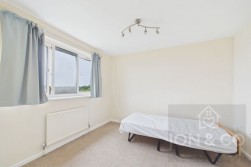 Beeston Avenue | Wakes Meadow | NN3