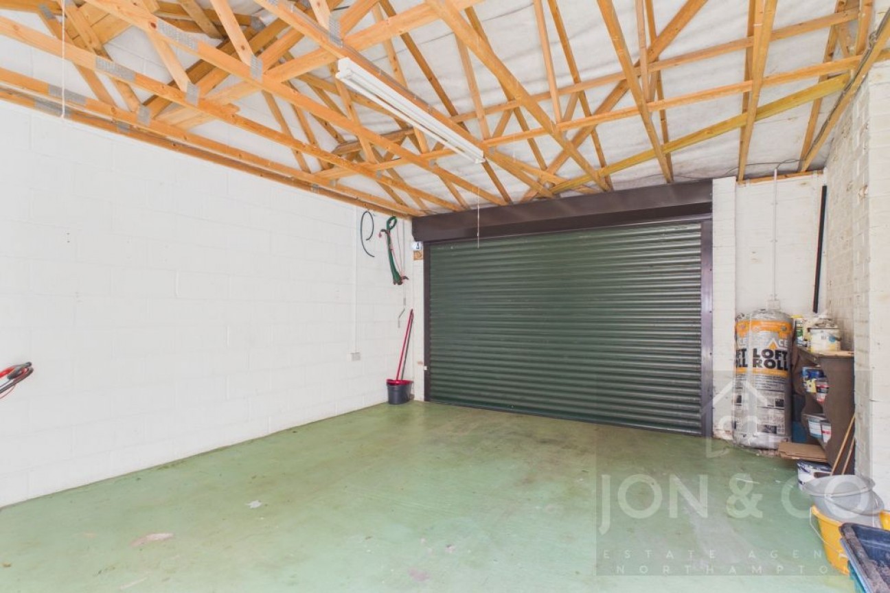 Ashburnham Road | Abington | NN1