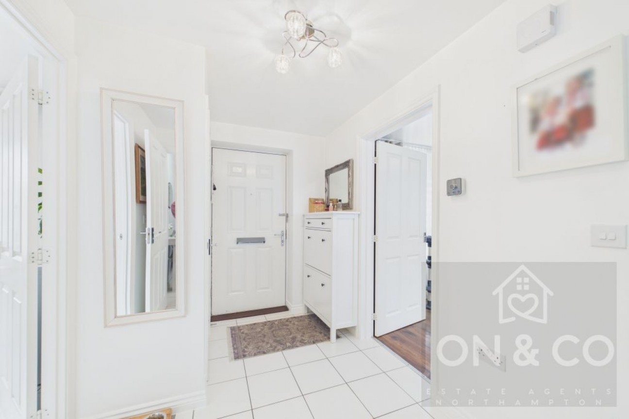 Damselfly Road | Pineham | NN4