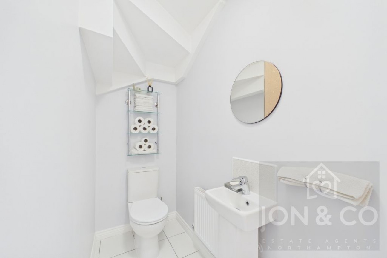 Damselfly Road | Pineham | NN4