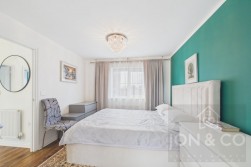 Damselfly Road | Pineham | NN4