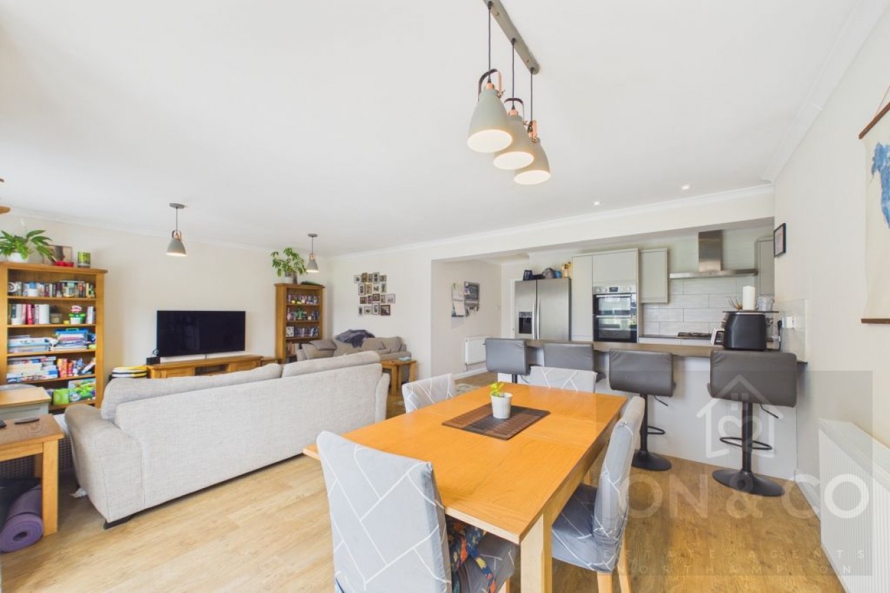 Harvey Lane | Moulton | NN3