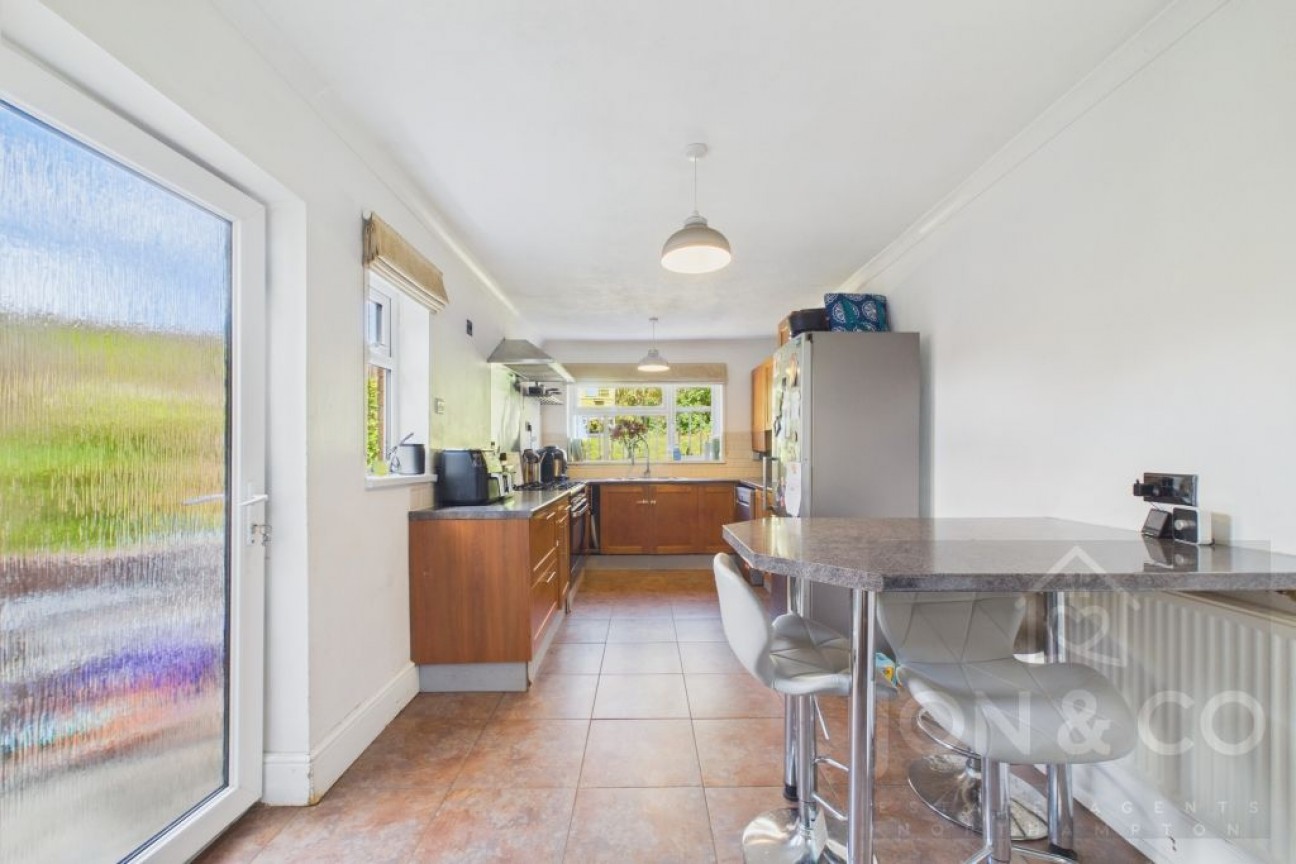 Parracombe Way | Abington Vale | NN3