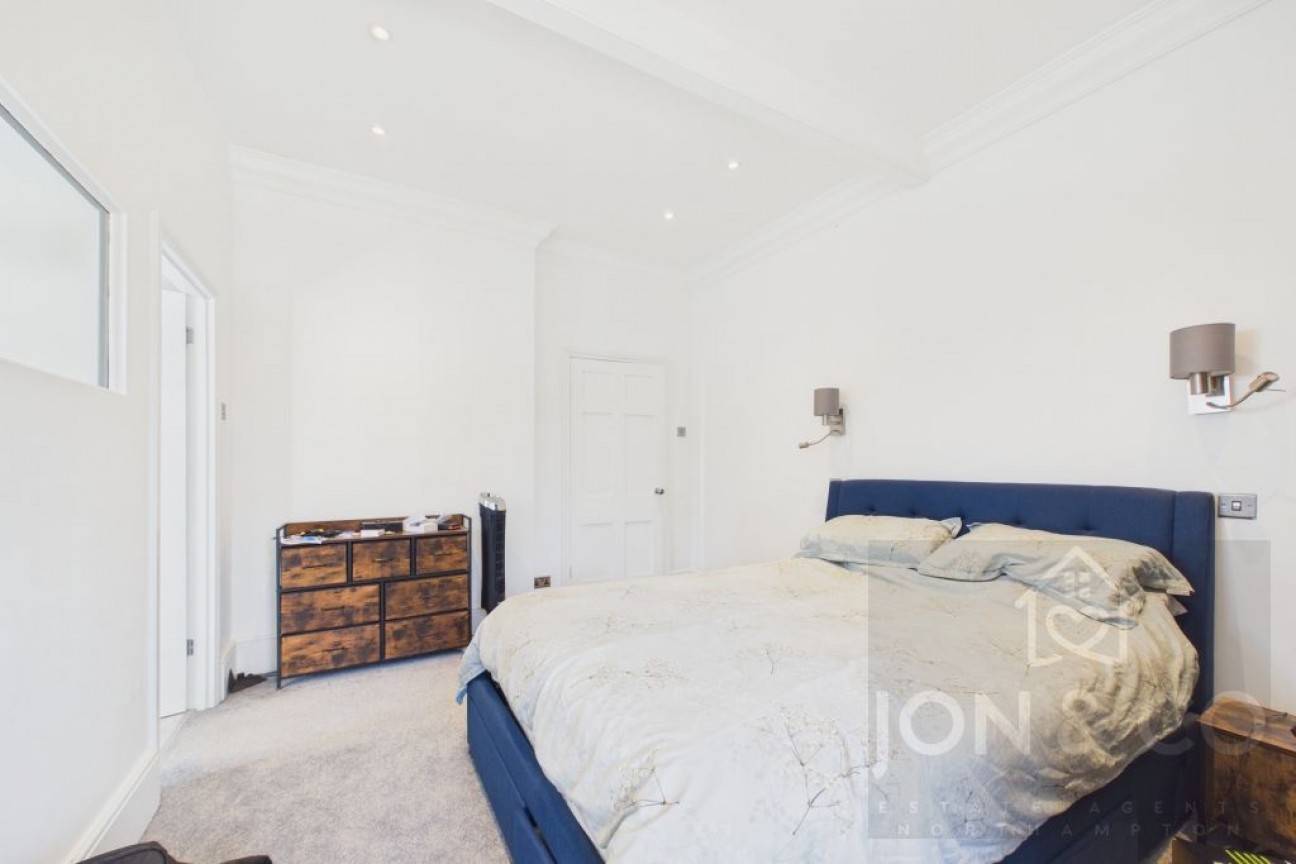 High Street | Pytchley | NN14