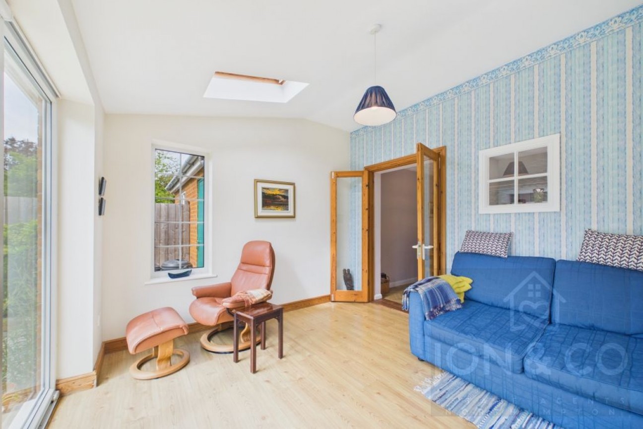 Amber Drive | Walgrave | NN6