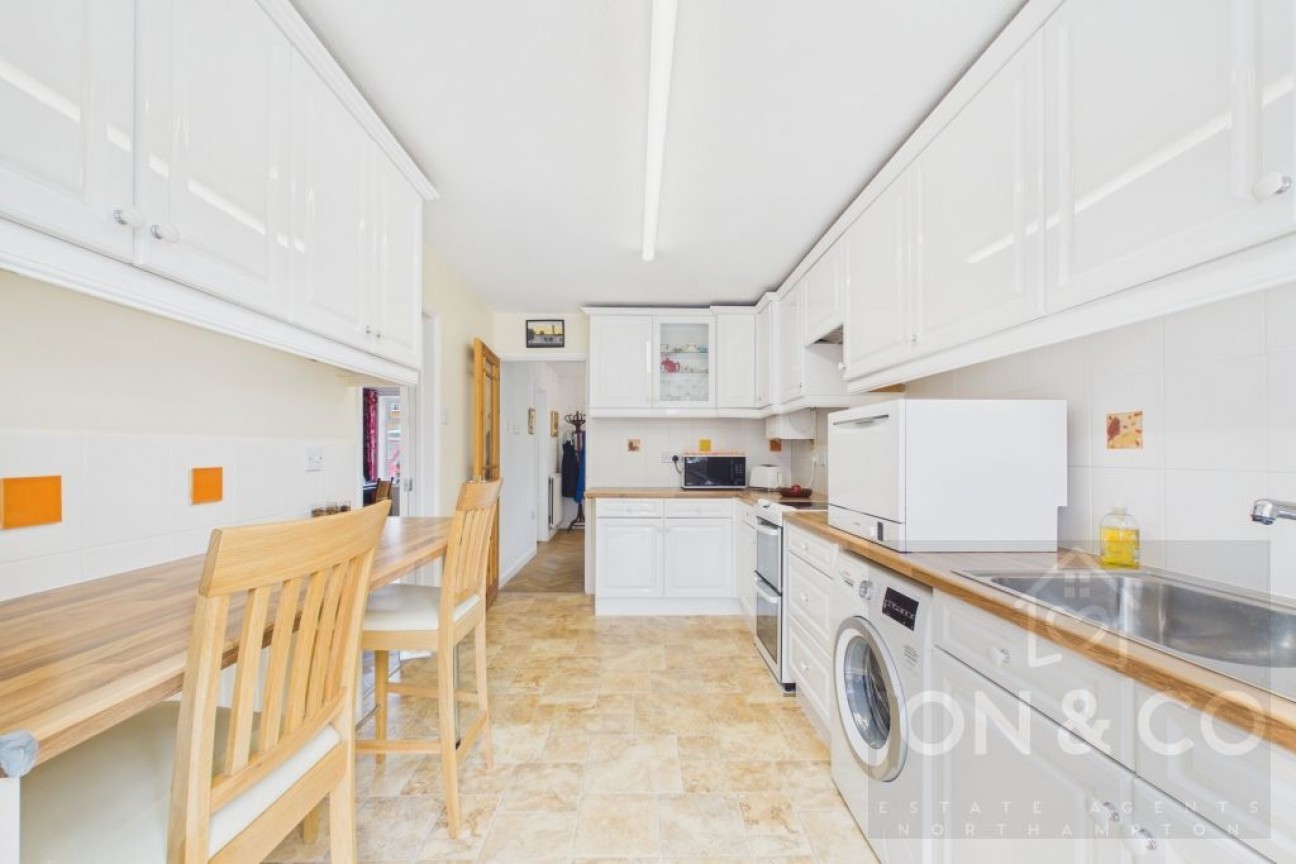 Amber Drive | Walgrave | NN6