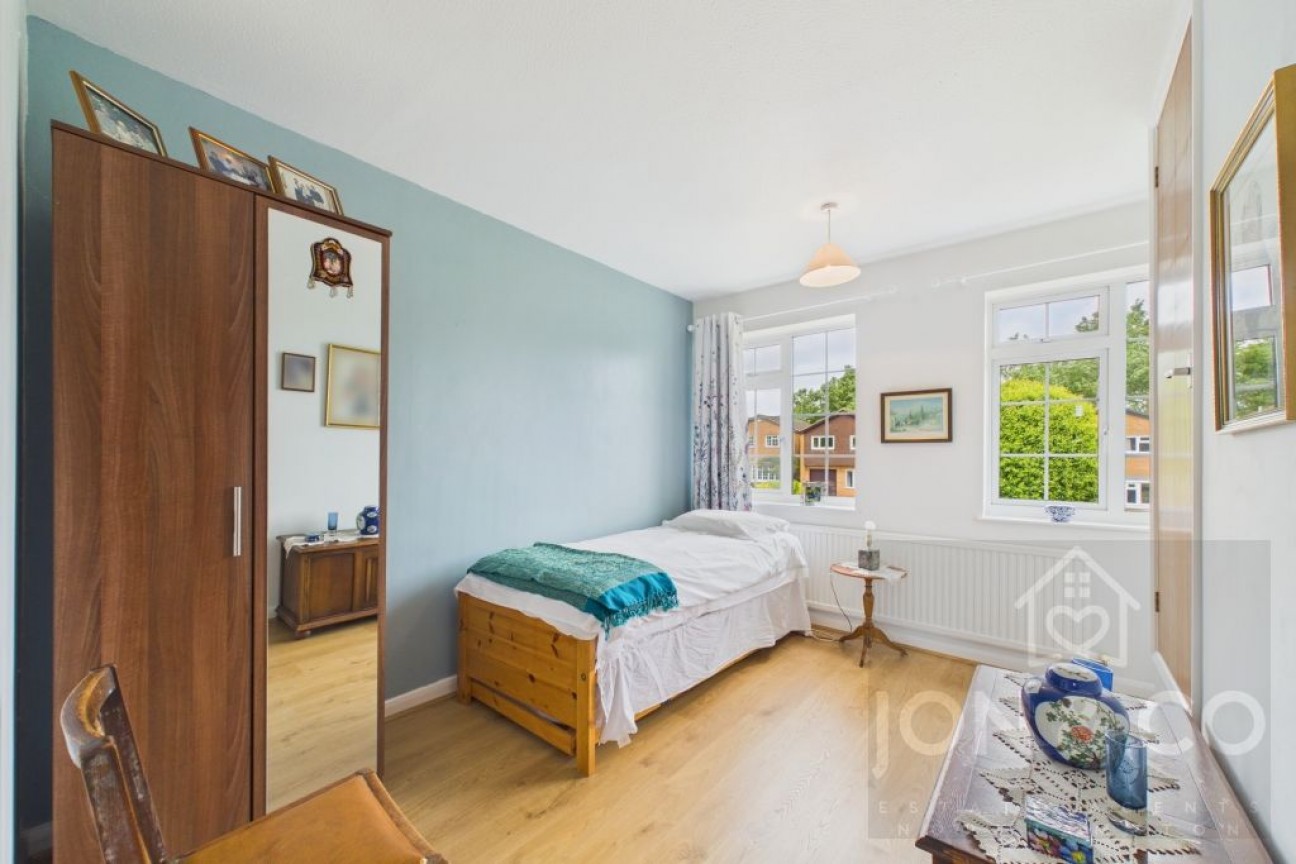 Amber Drive | Walgrave | NN6