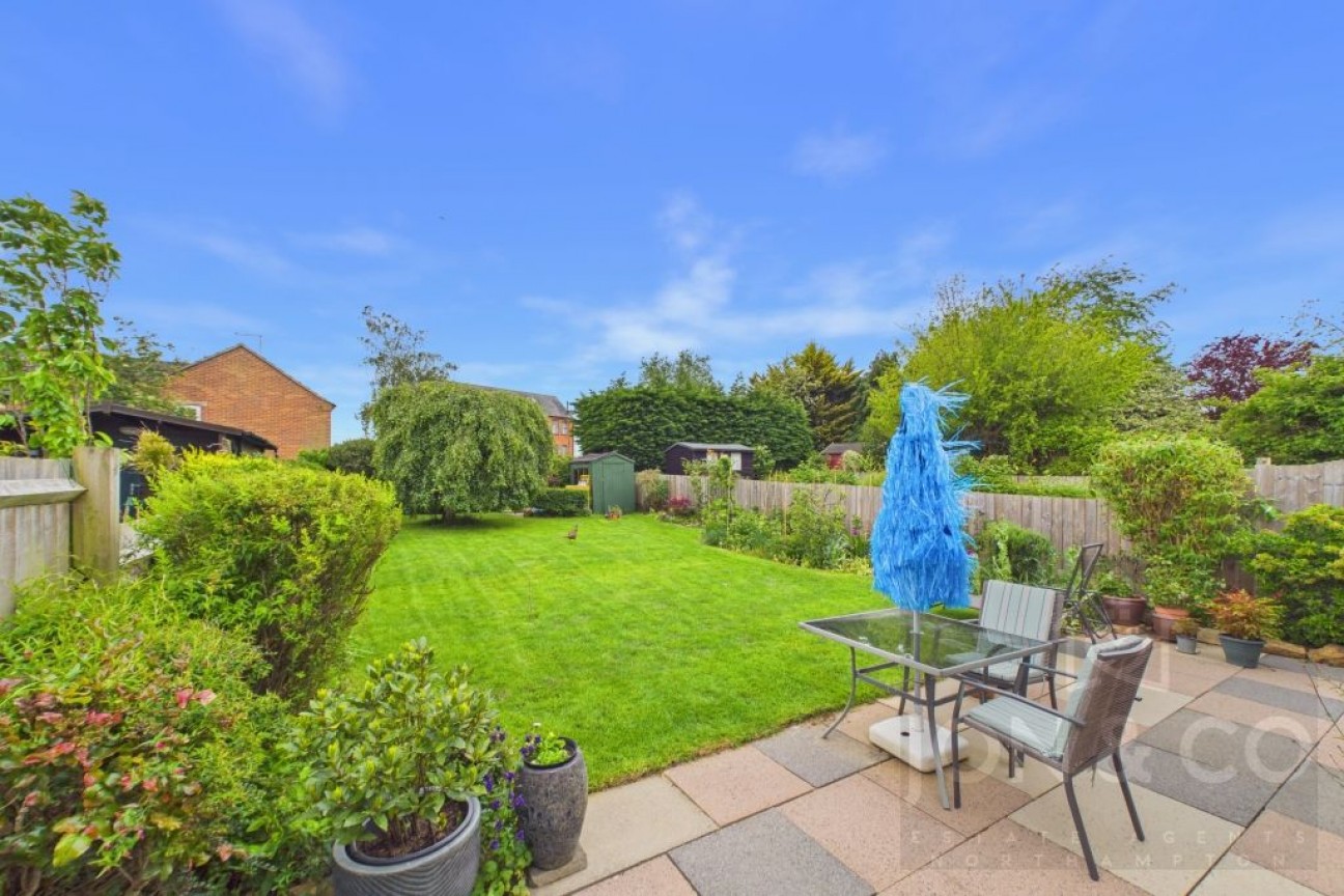 Amber Drive | Walgrave | NN6