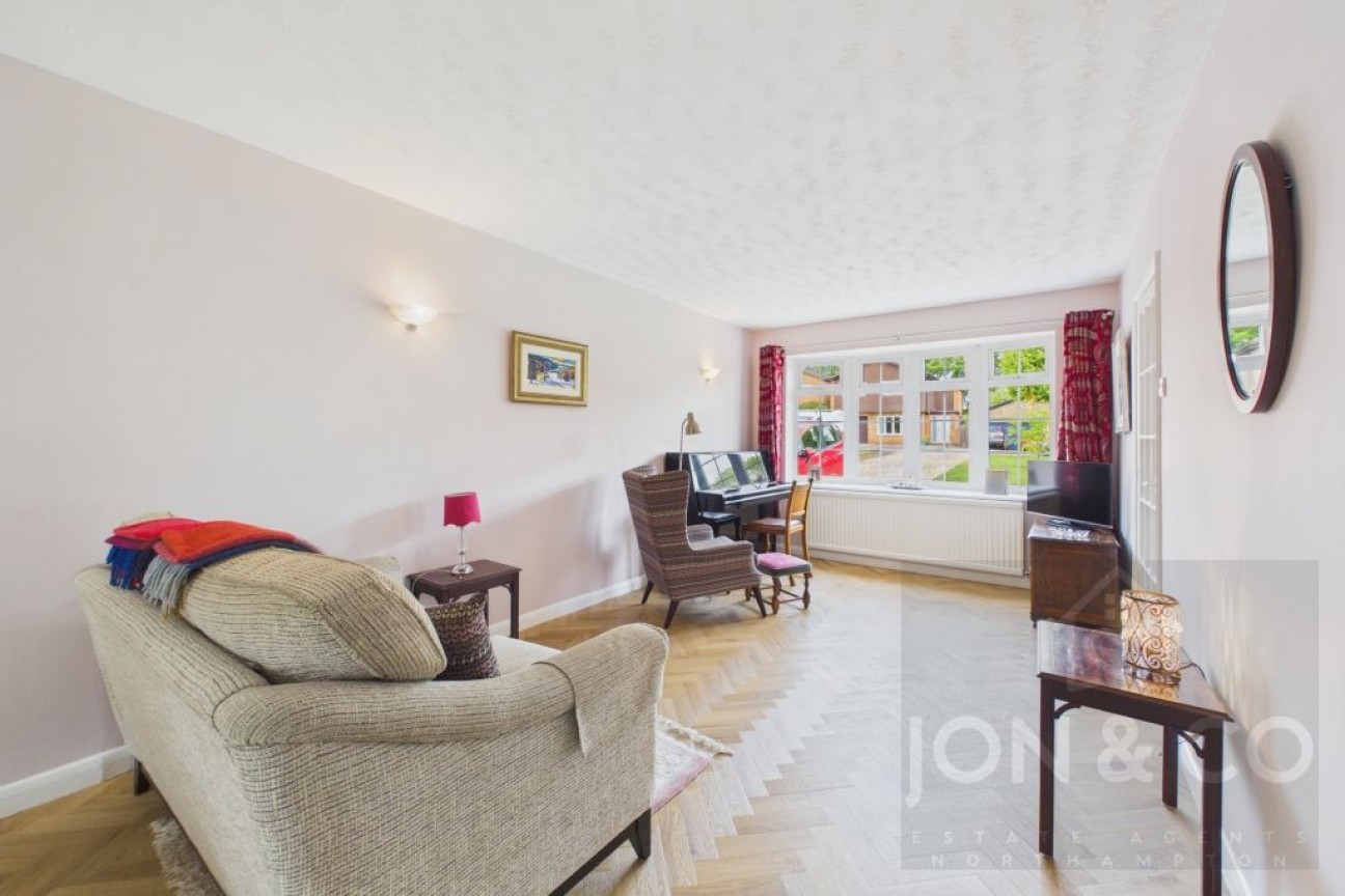 Amber Drive | Walgrave | NN6