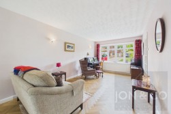 Amber Drive | Walgrave | NN6