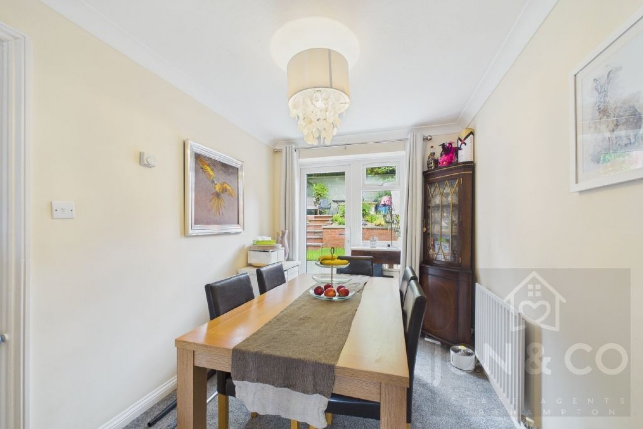 Poppy Cottage | Moulton | NN3
