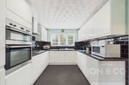 Harcourt Way | Hunsbury Hill |NN4