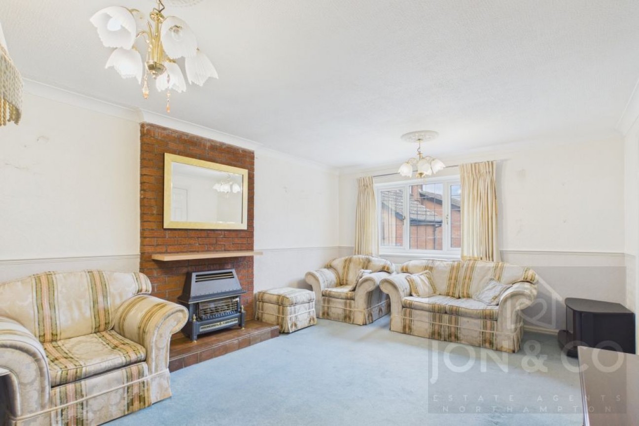 Woodhall Close | West Hunsbury | NN4