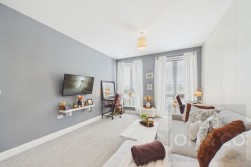High Street | Upton | NN5