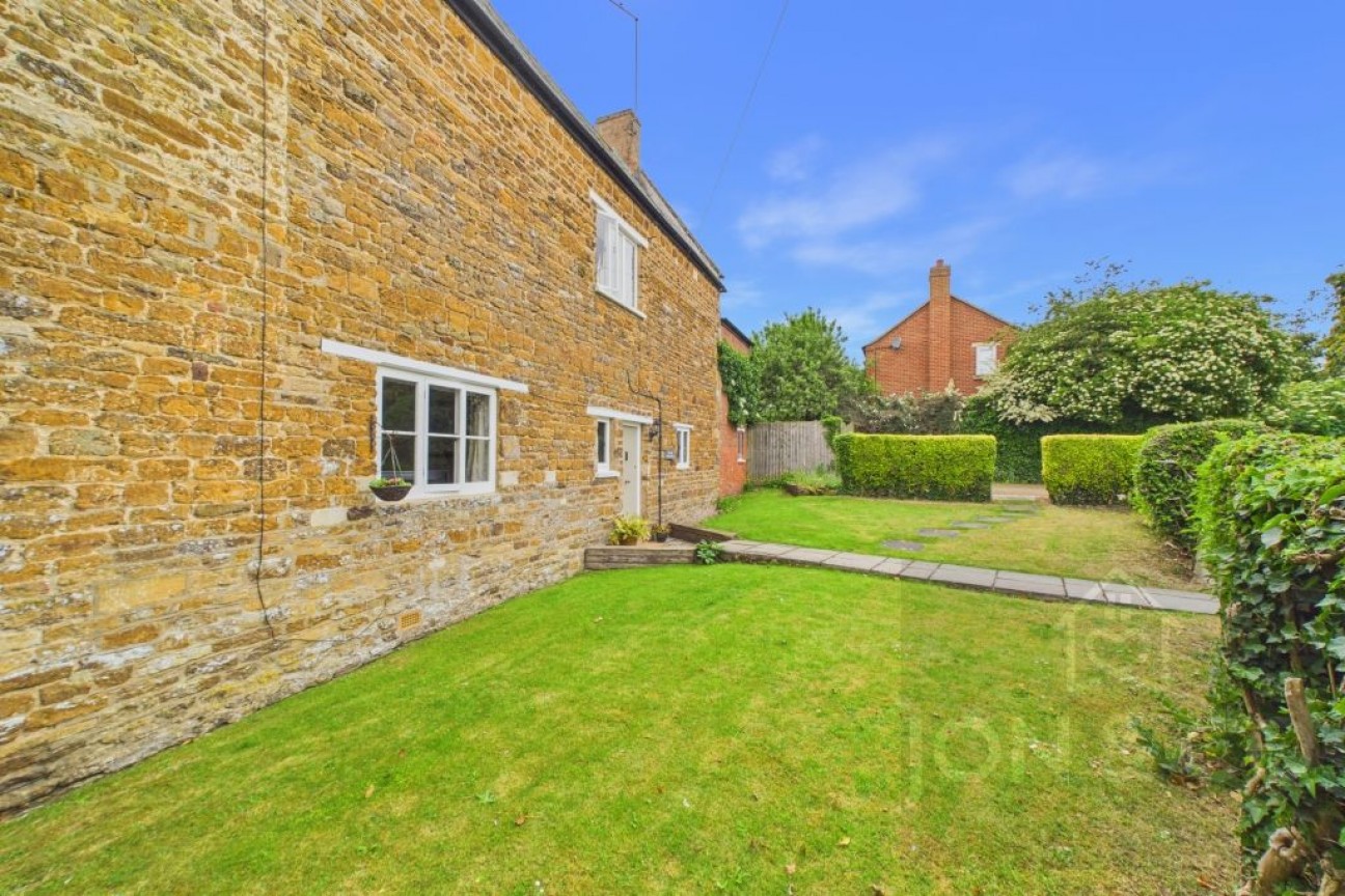 The Old School House | Walgrave | NN6