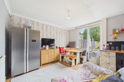 Penrhyn Road, Delapre, Northampton, NN4 8EE