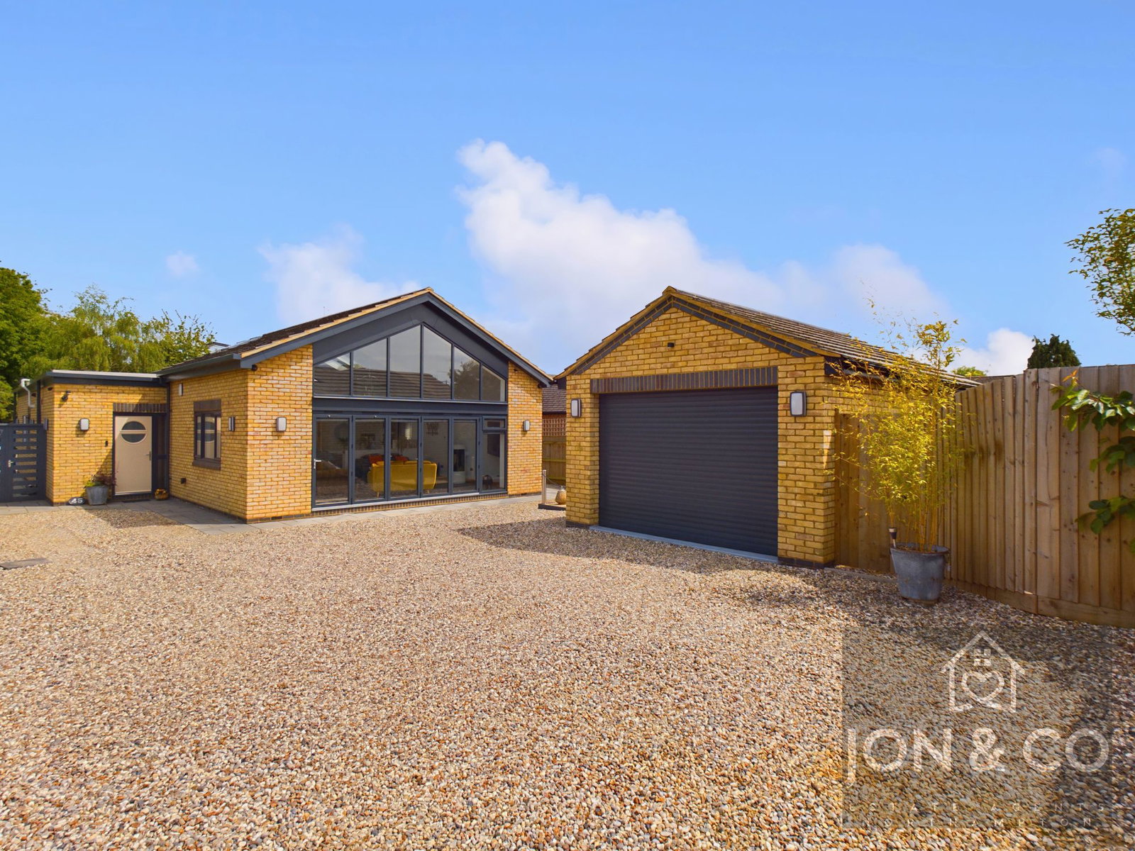 Ashley Lane | Moulton | NN3