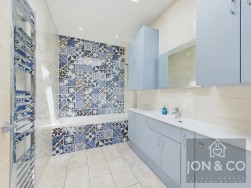 Ashley Lane | Moulton | NN3