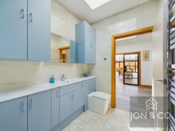 Ashley Lane | Moulton | NN3