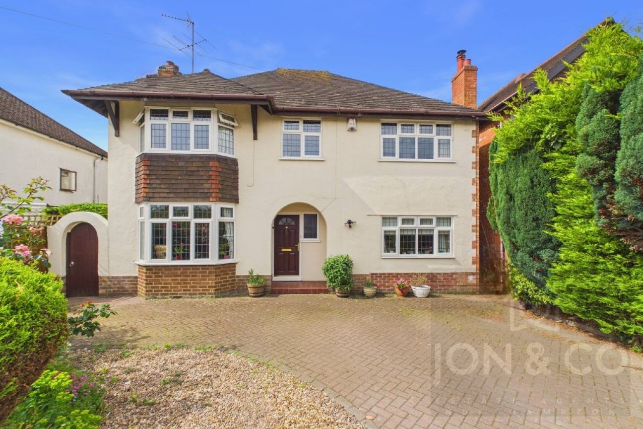 Foxgrove Avenue | Kingsthorpe | NN2