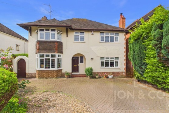 Foxgrove Avenue | Kingsthorpe | NN2