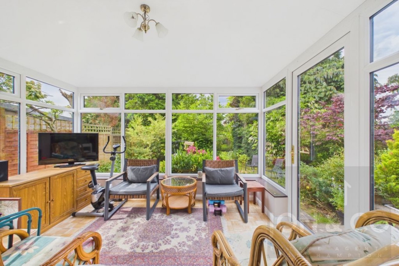 Foxgrove Avenue | Kingsthorpe | NN2