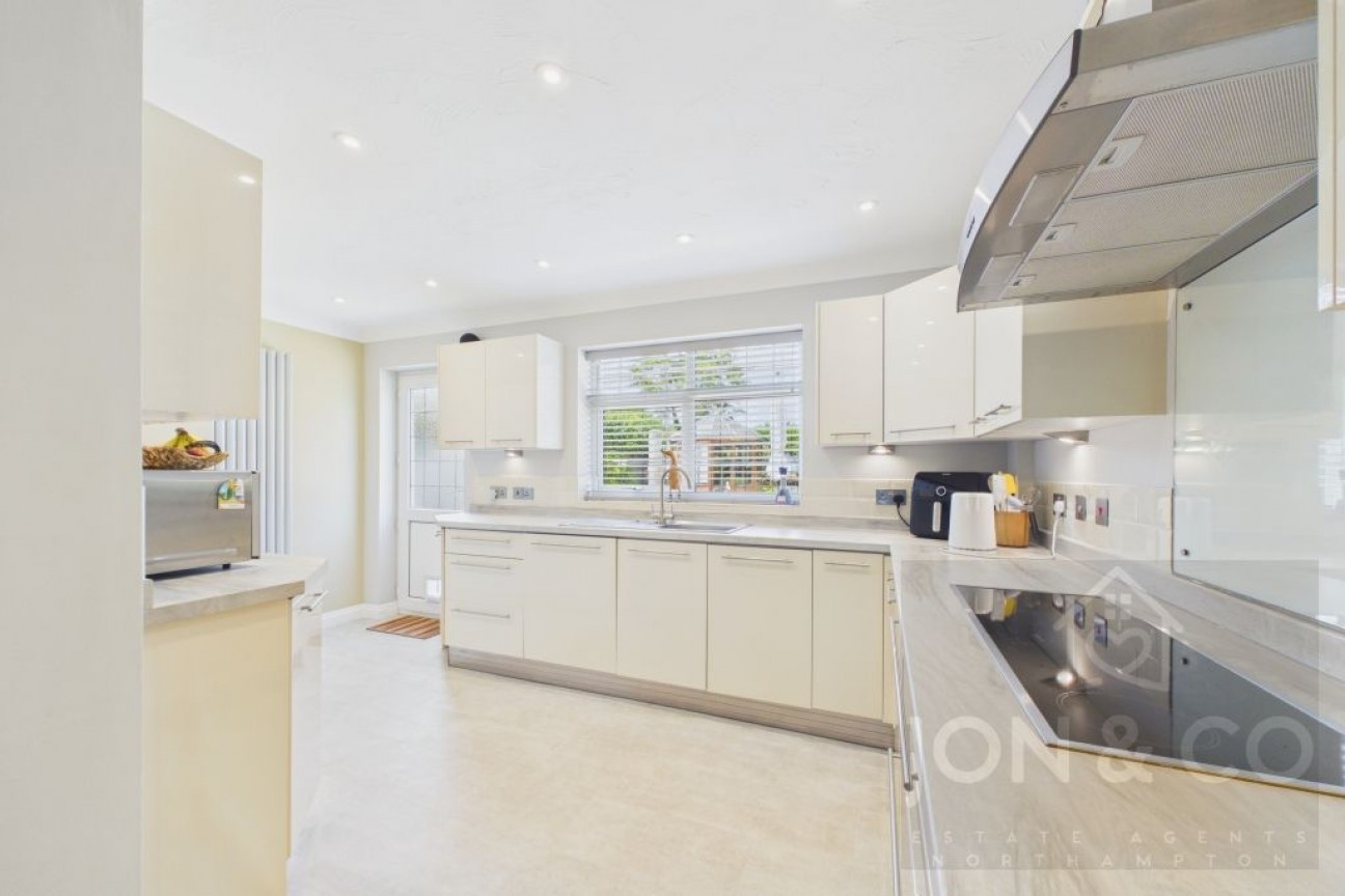 Overstone Road | Sywell | NN6