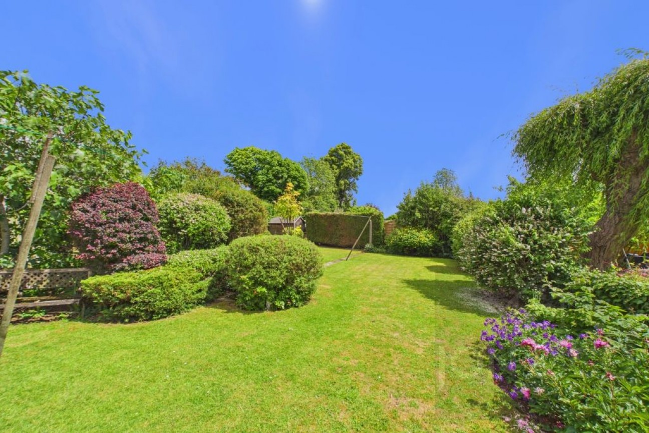 Cotswold Avenue | Duston | NN5