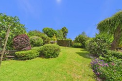 Cotswold Avenue | Duston | NN5