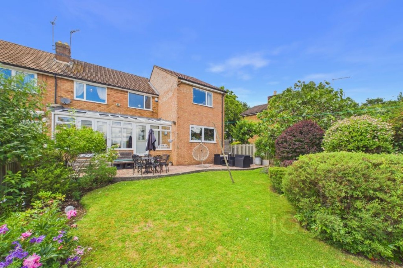 Cotswold Avenue | Duston | NN5