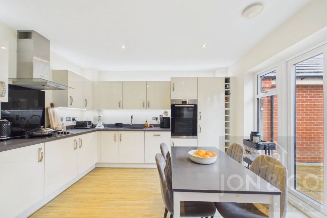 Glebe Road | Buckton Fields | NN2