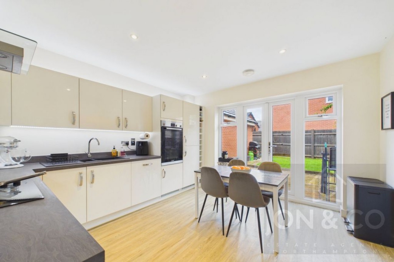 Glebe Road | Buckton Fields | NN2