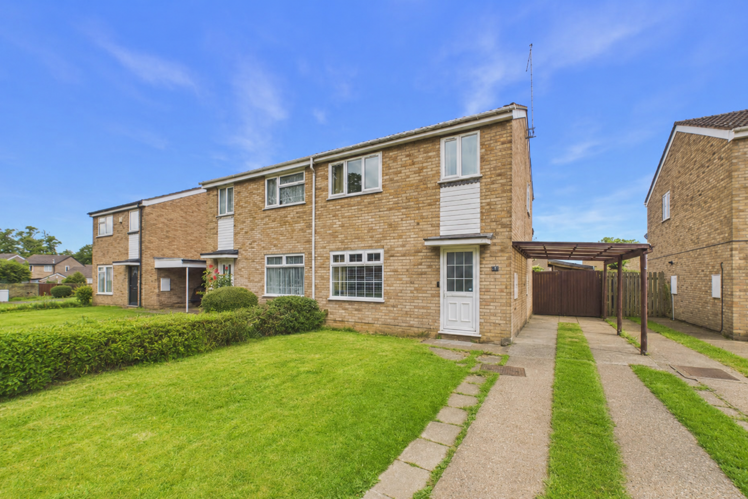 Sansom Court | Arbours | NN3