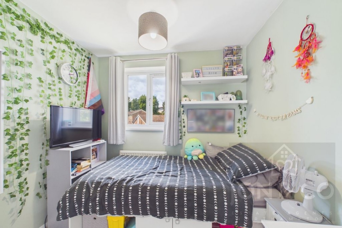 Sansom Court | Arbours | NN3