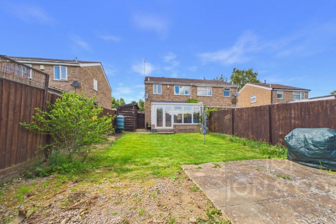 Sansom Court | Arbours | NN3