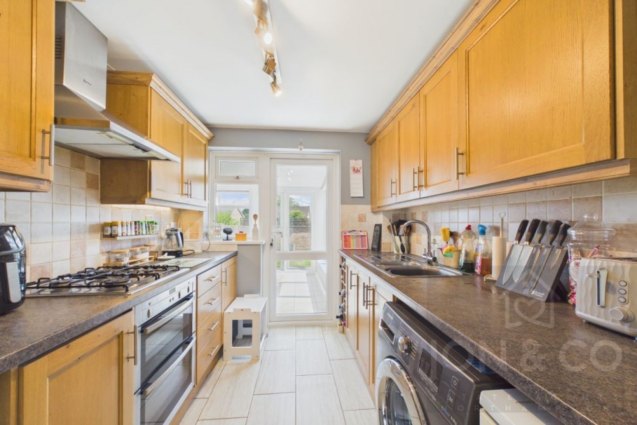 Sansom Court | Arbours | NN3