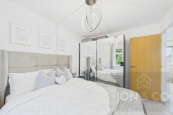 Farmyard Close | Abington Place | NN3