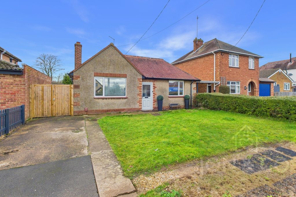 50 Ashley Lane | Moulton | NN3
