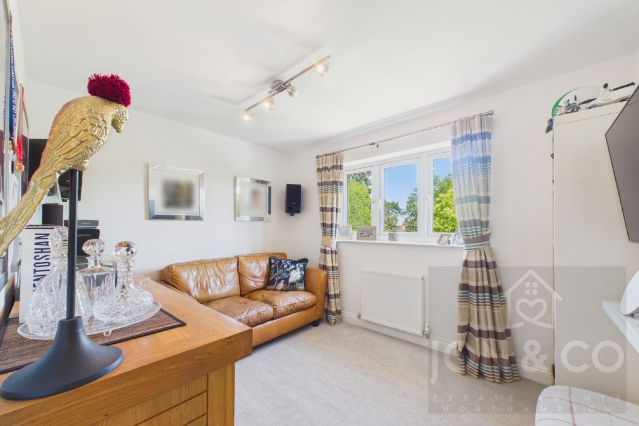 Rose Gardens | Booth Lane South | NN3