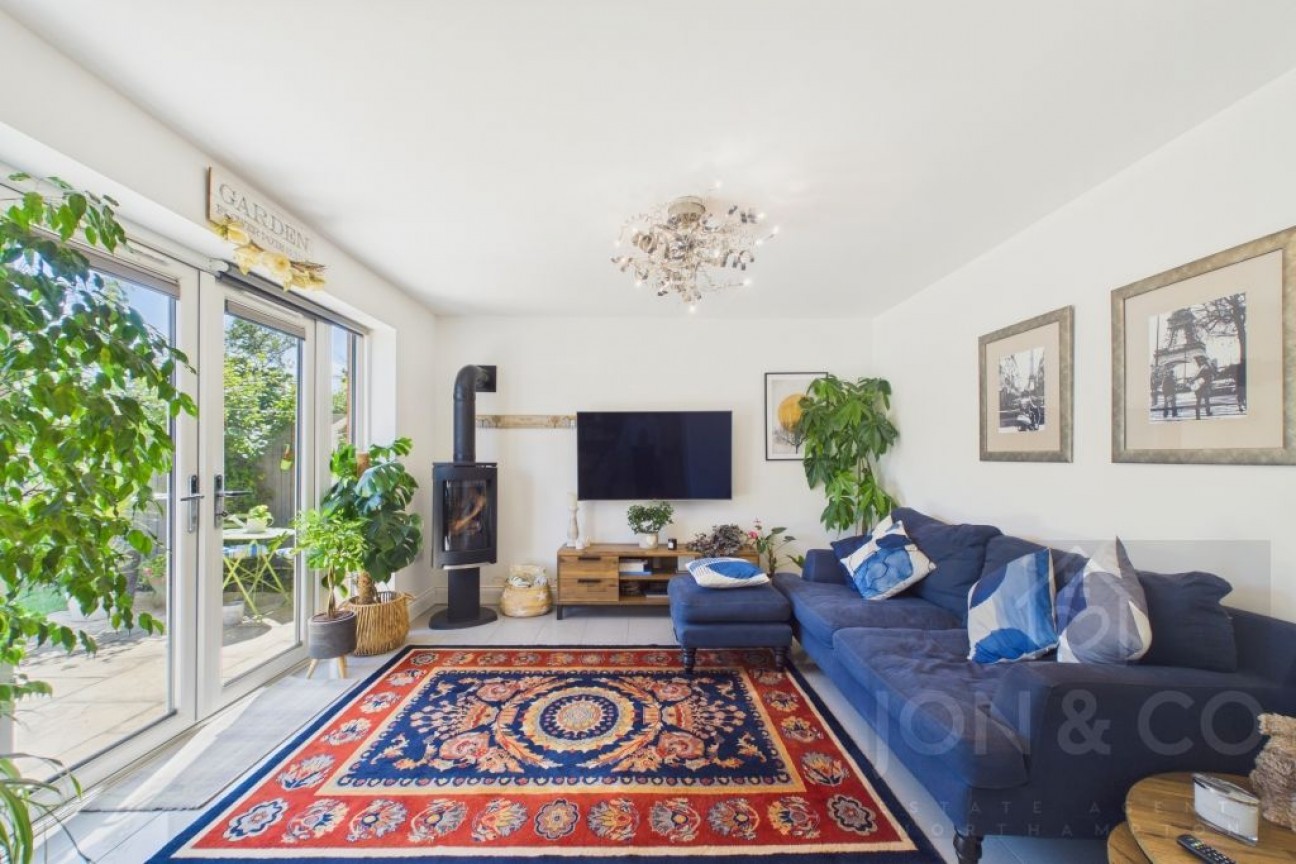 Rose Gardens | Booth Lane South | NN3