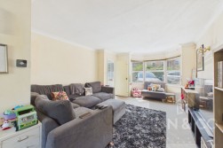 Russell Square | Moulton | NN3