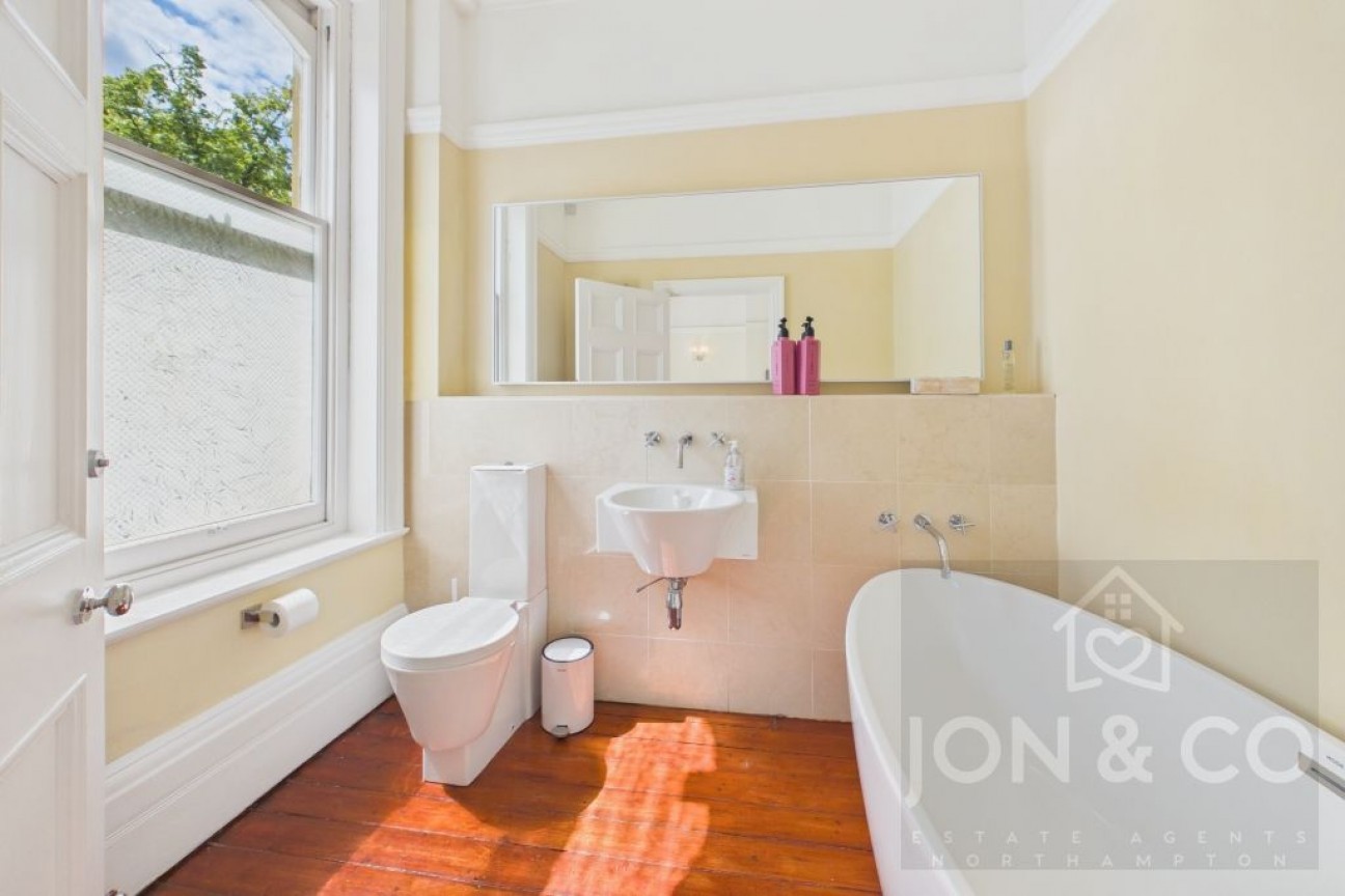 St Georges Avenue | Northampton | NN2