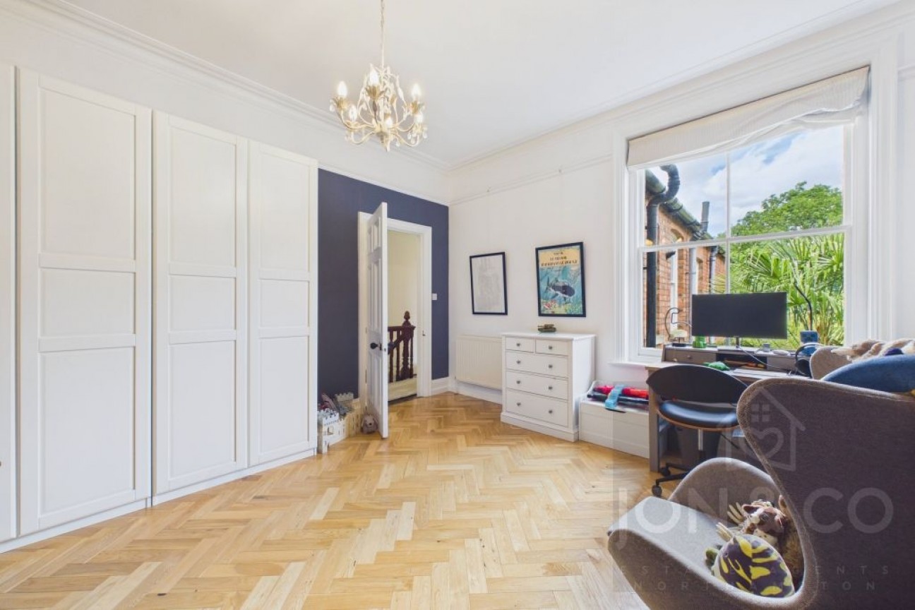 St Georges Avenue | Northampton | NN2